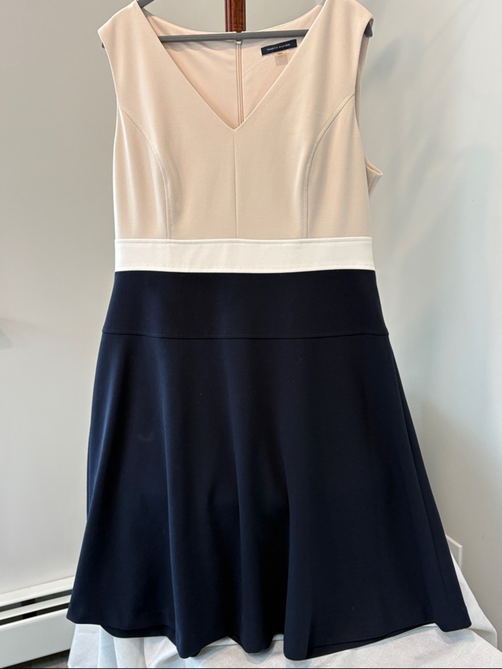 Tommy Hilfiger Two-Tone Sleeveless Fit & Flare Dress in Cream and Navy